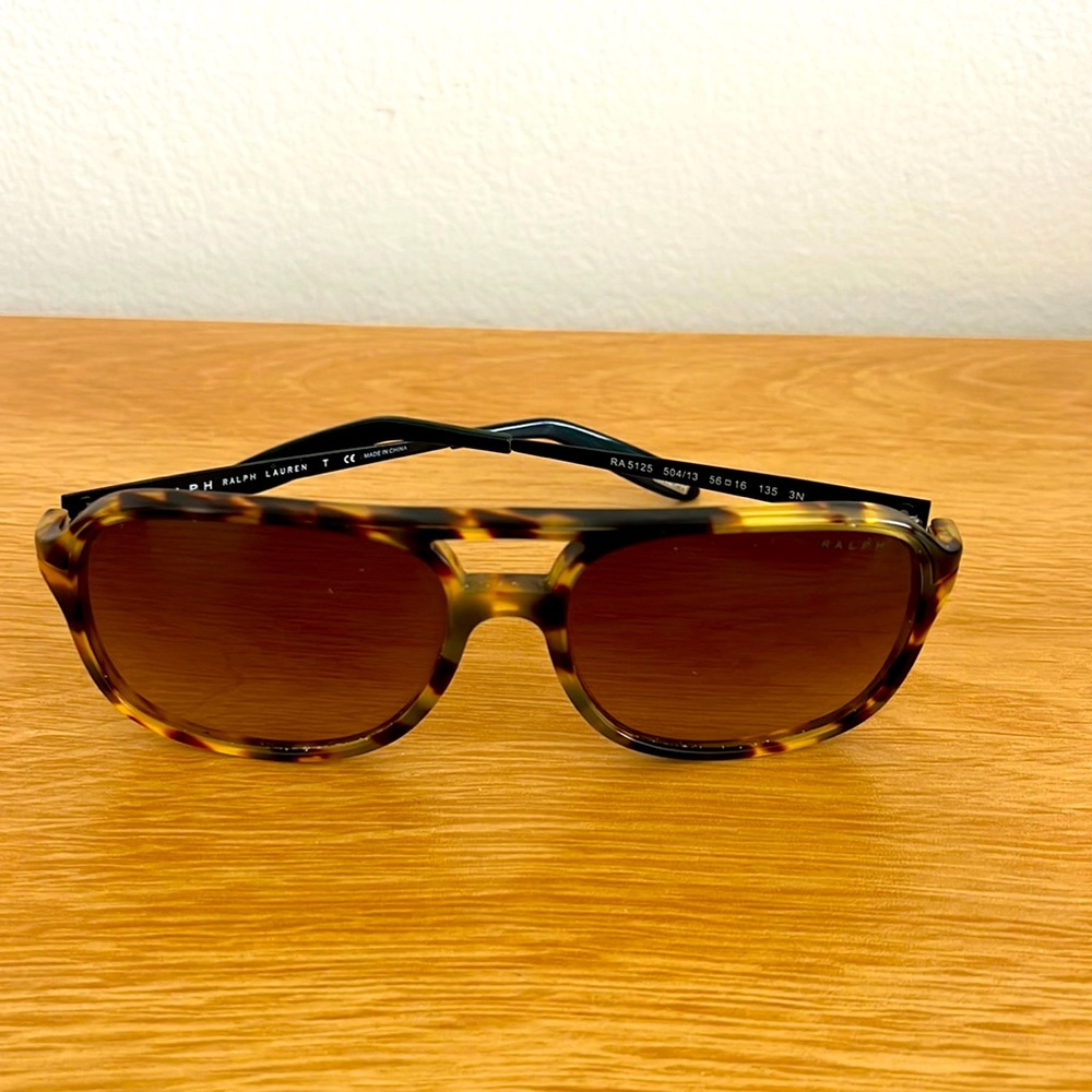 Ralph by Ralph Lauren Tortoiseshell Aviator Sunglasses - Like new!